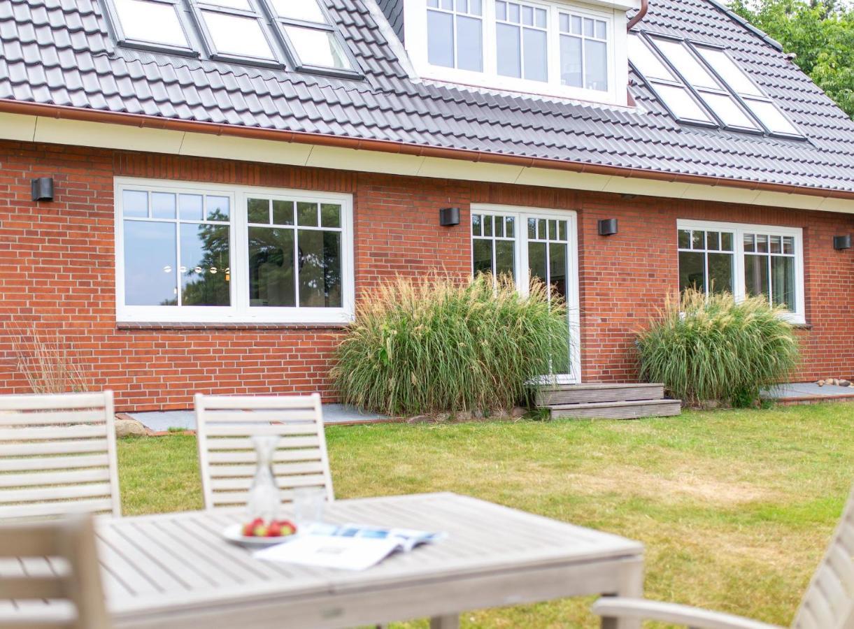 Haus Watthus - Wohnung Paradies Небель Экстерьер фото